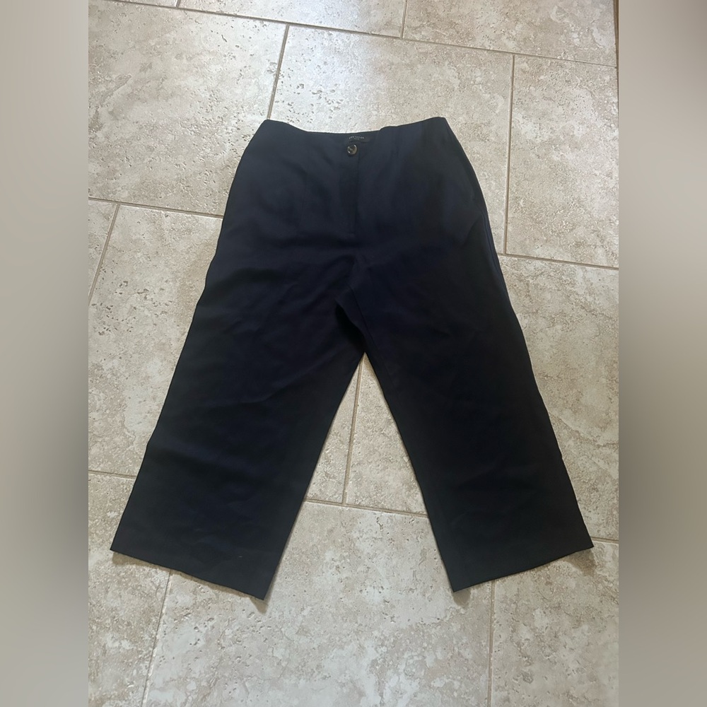 Ann Taylor Linen wide Leg Crop Pants. Navy Blue. NWOT. 12P.